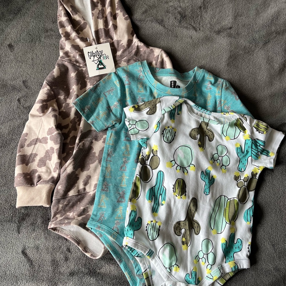 Western baby trio! (brand new)
